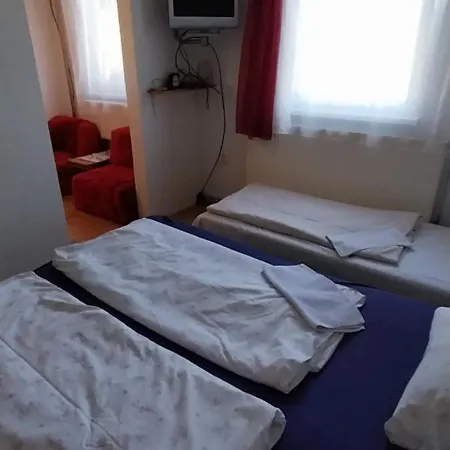 Casa de hóspedes Pod Lesom