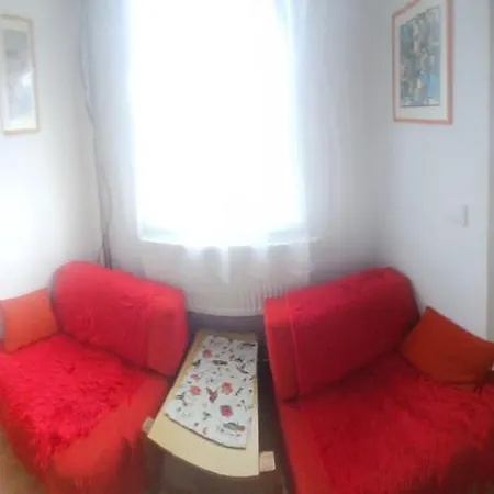 Pod Lesom Vendégház 3*